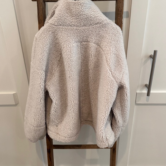 Lululemon Cinchable Fleece Zip Up - Picture 4 of 4